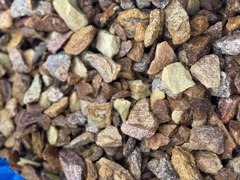 Златолит персиковый декоративная каменная крошка купить в Иркутской области