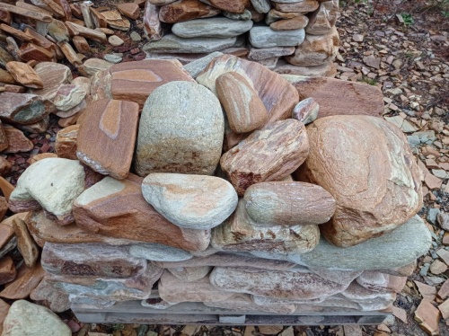 Златолит жёлтый, жёлто-зелёный глыбки и валуны для ланшафтного дизайна купить в Иркутской области