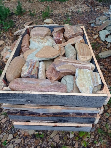 Златолит жёлтый, жёлто-зелёный глыбки и валуны для ланшафтного дизайна купить в Иркутской области