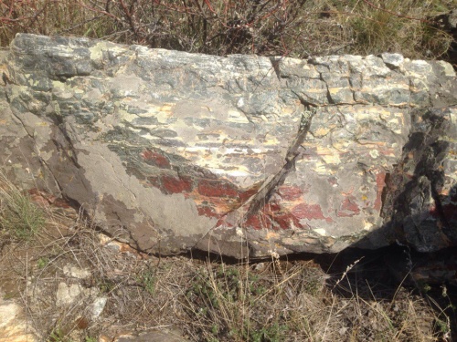 Гигантские зелёные валуны для ландшафтного дизайна весом более 5 тонн купить в Иркутской области