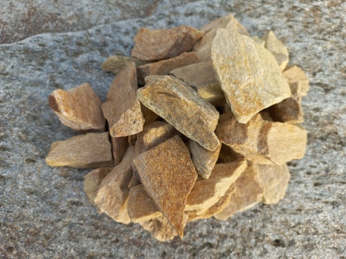 Златолит жёлтый декоративная каменная крошка купить в Иркутской области