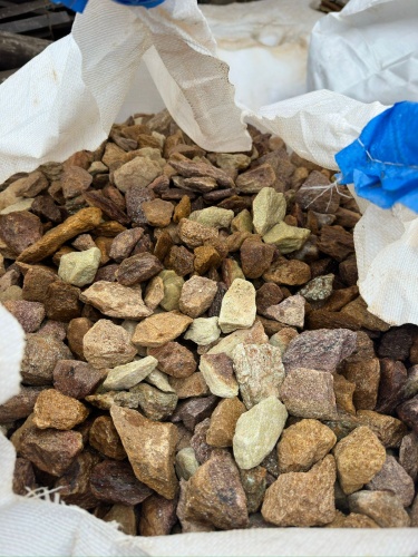 Златолит персиковый декоративная каменная крошка купить в Иркутской области