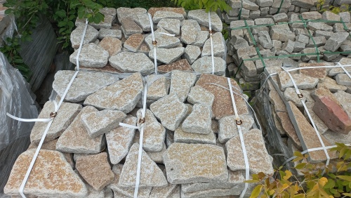 Гранитный плитняк галтованный для парковки купить в Иркутской области