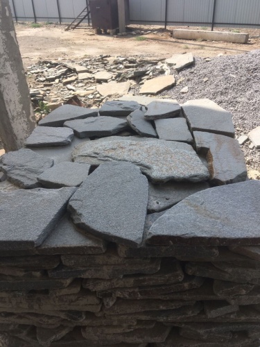 Златолит серебристый галтованный для лестниц купить в Иркутской области